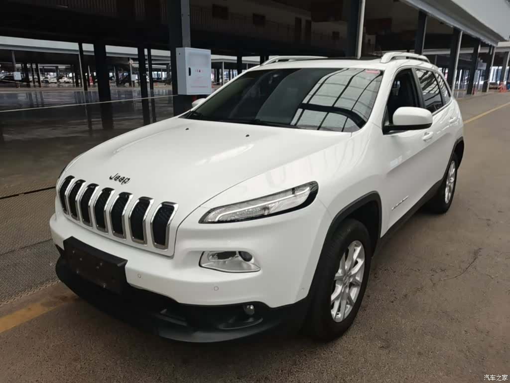 Jeep Cherokee, 2017 1