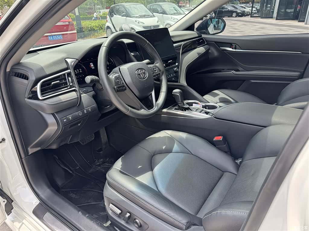 Toyota Camry, 2023 19