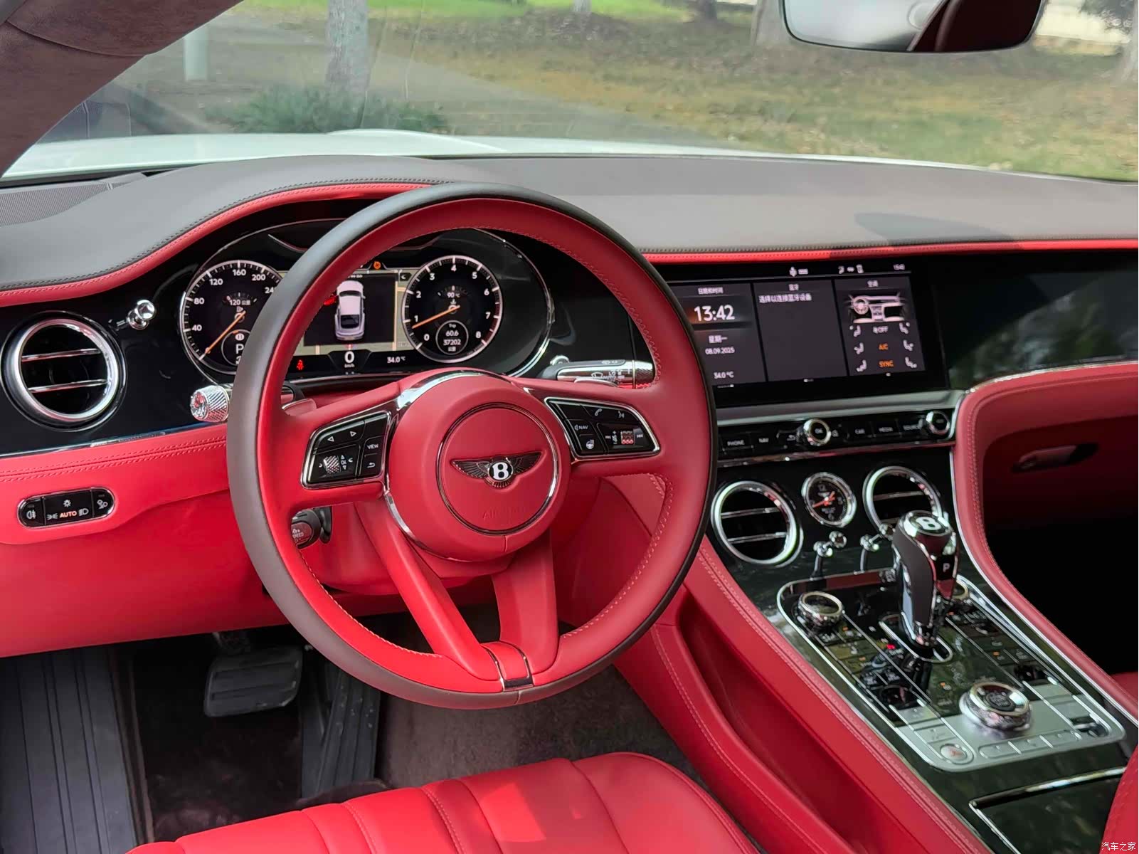 Bentley Continental GT, 2021 14