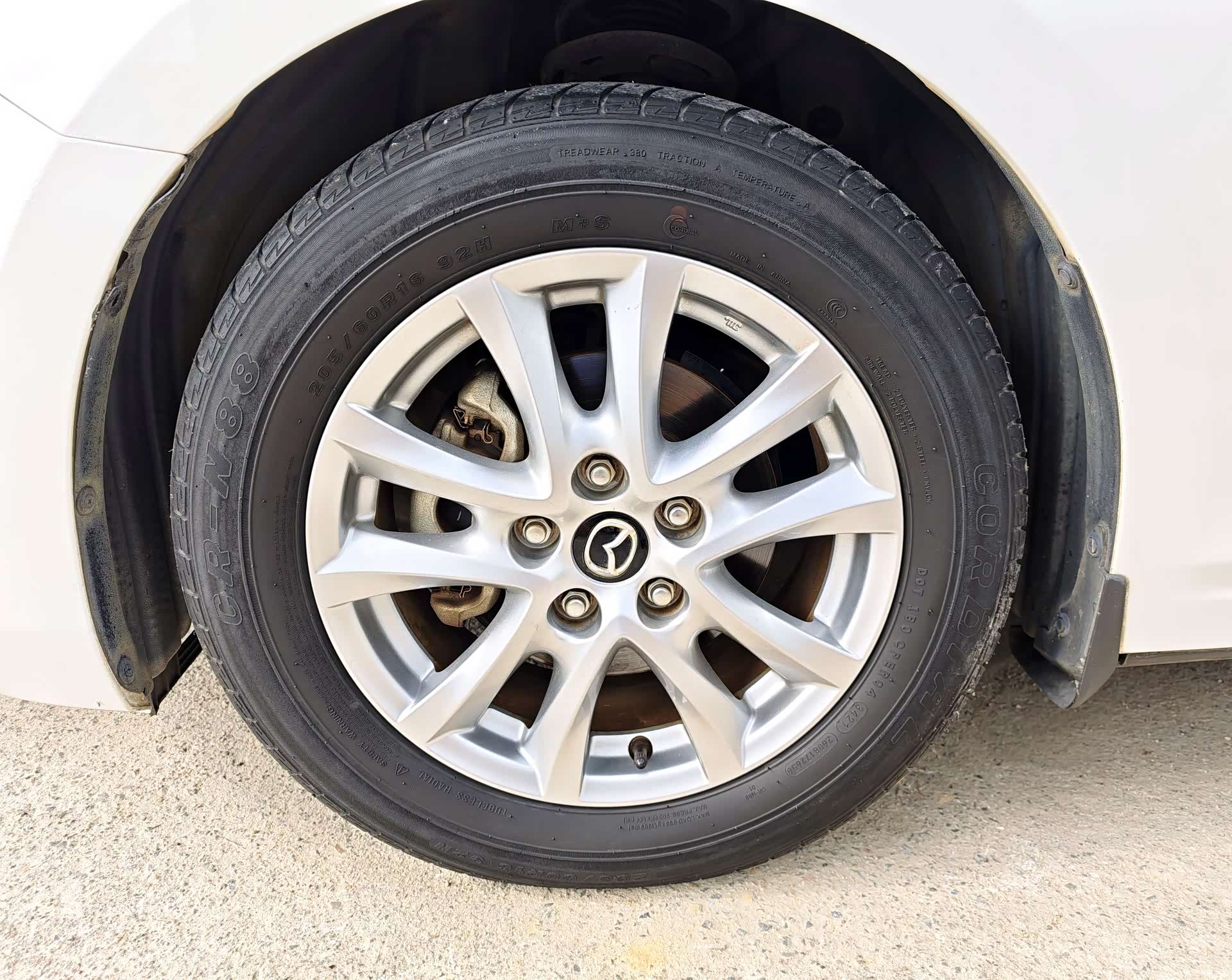 Mazda Mazda3, 2017 31