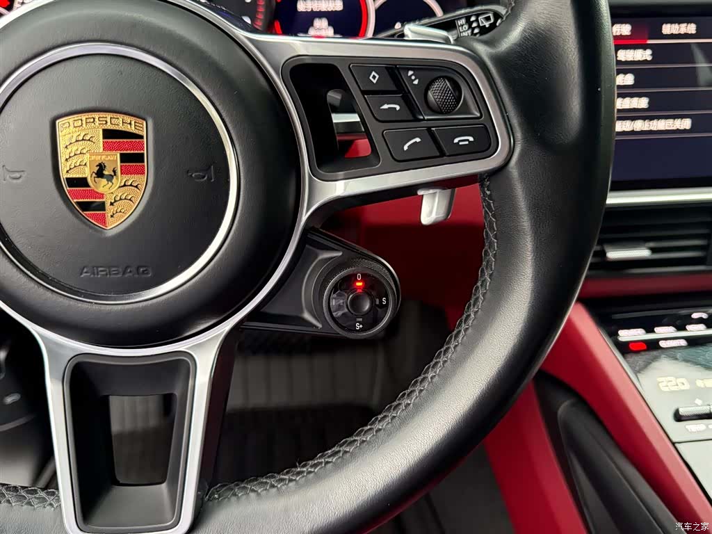 Porsche Cayenne, 2022 13