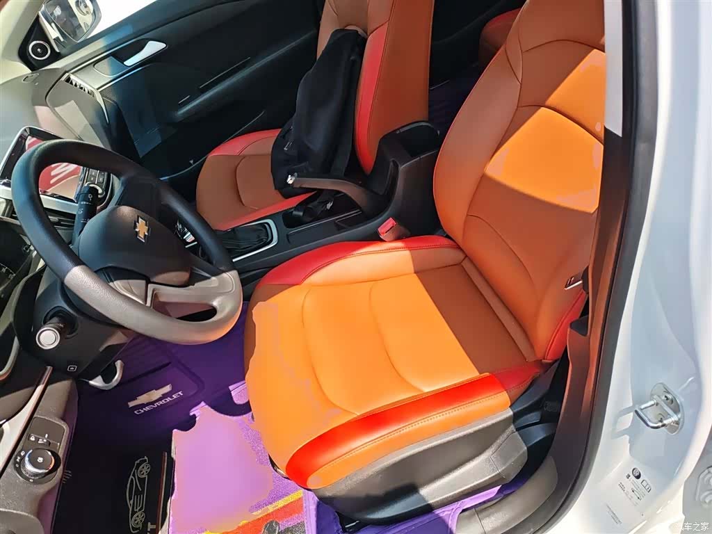 Chevrolet 320, 2019 15