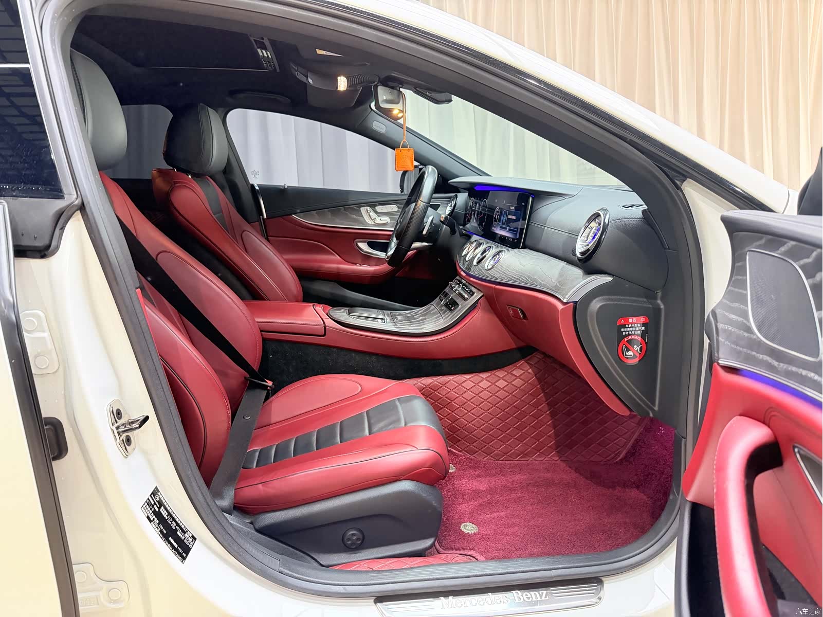 Mercedes-Benz CLS, 2020 10