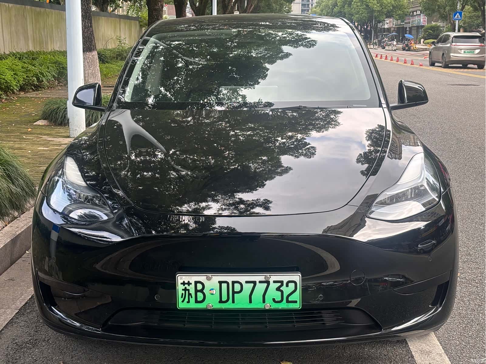 Tesla Model Y, 2023 2