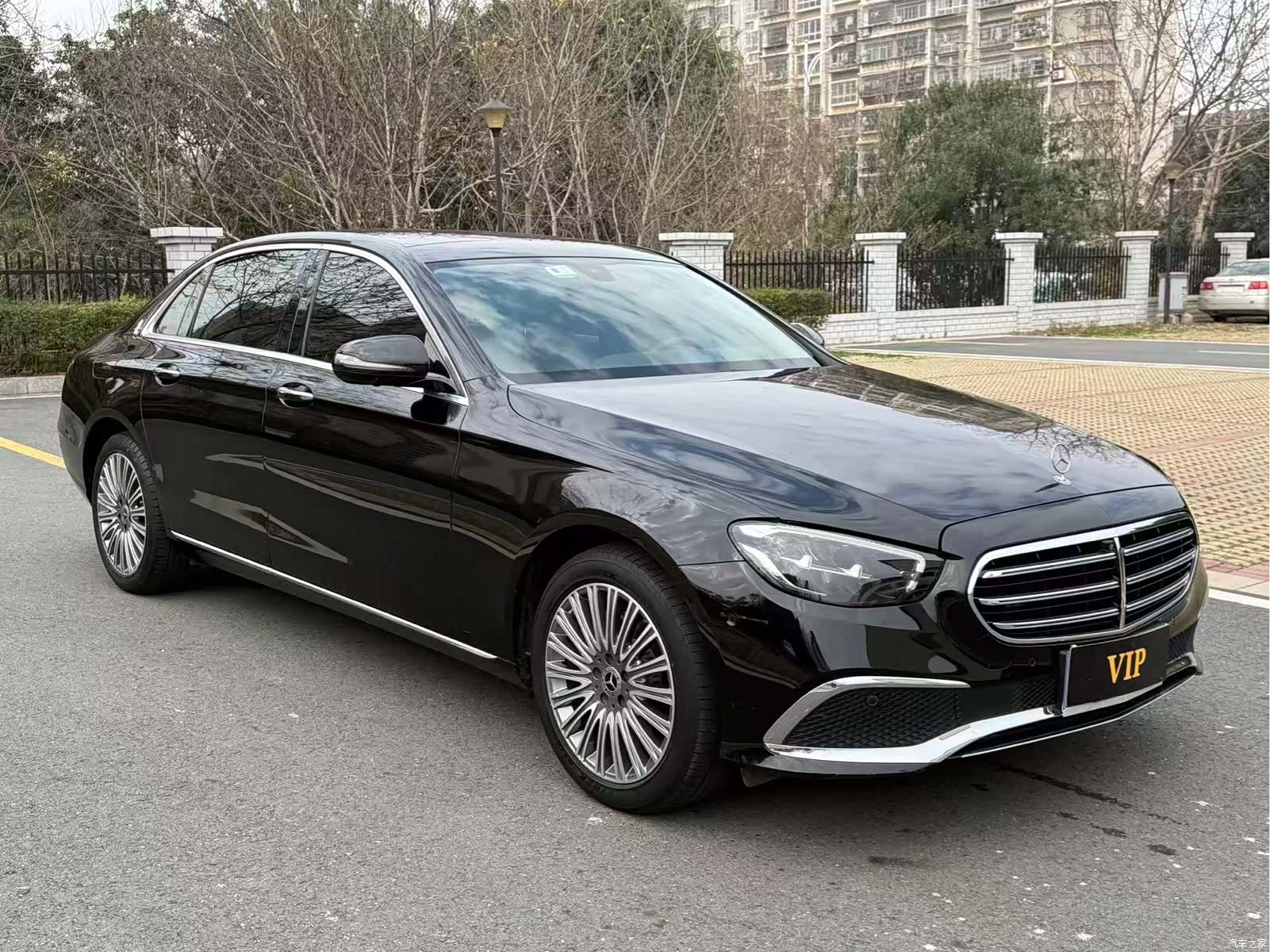 Mercedes-Benz E-Class, 2022 3