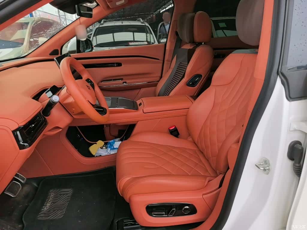 Hyper HT, 2025 15