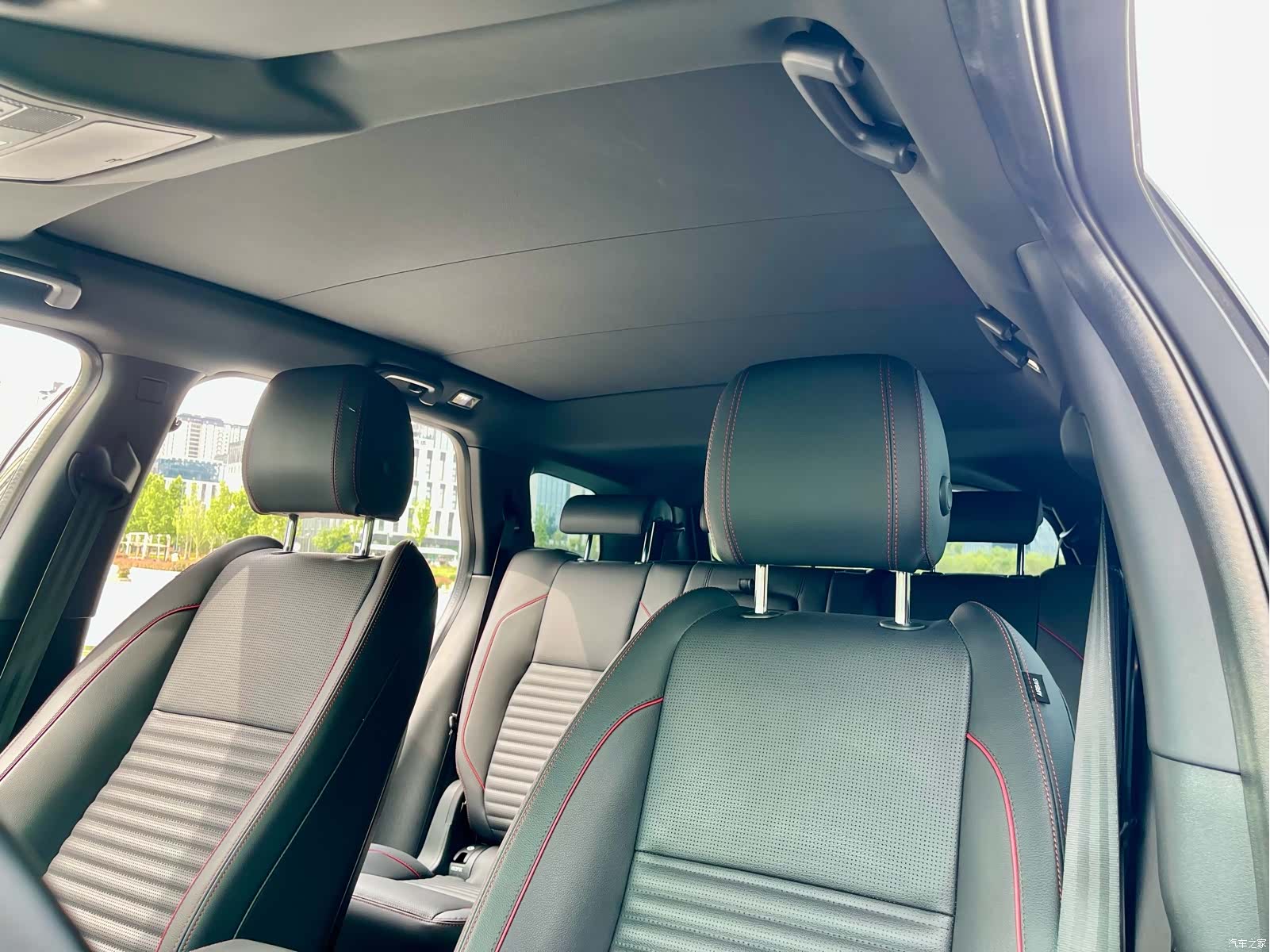 Land Rover Discovery, 2020 6