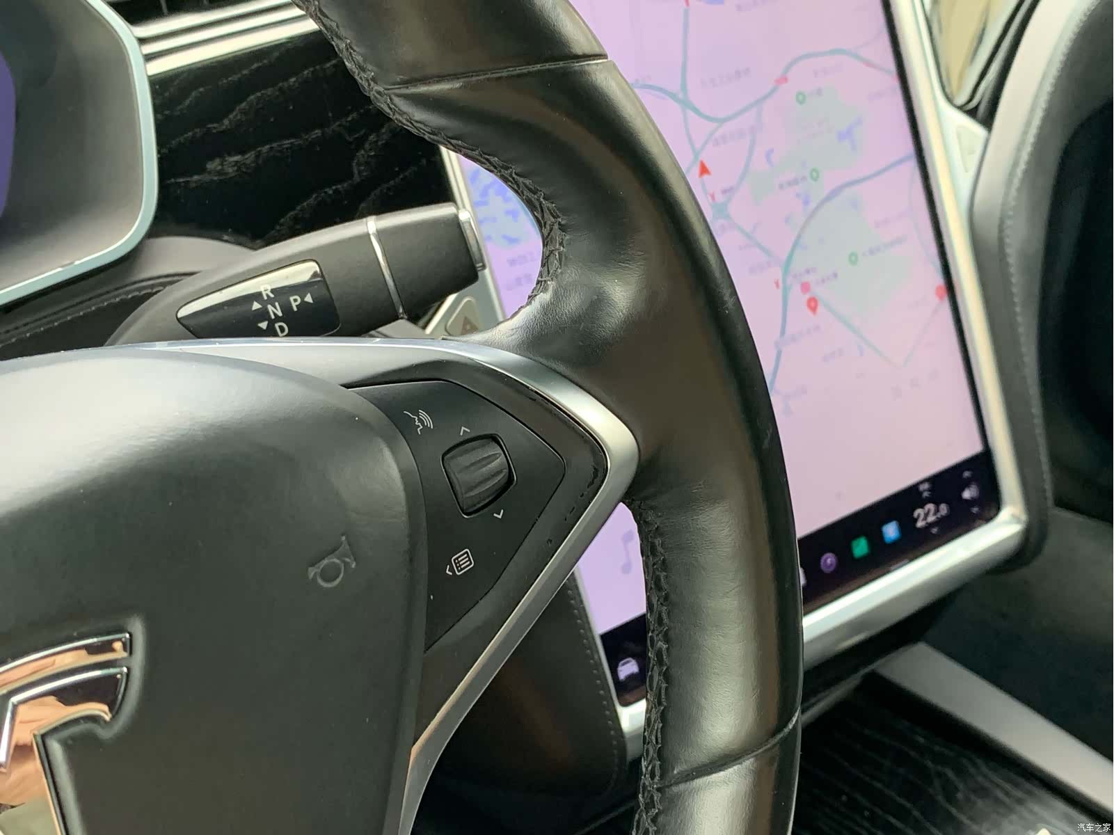 Tesla Model X, 2016 25