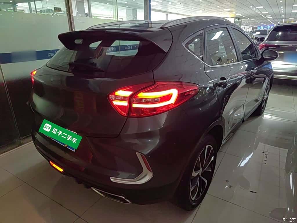 Geely Emgrand, 2019 7