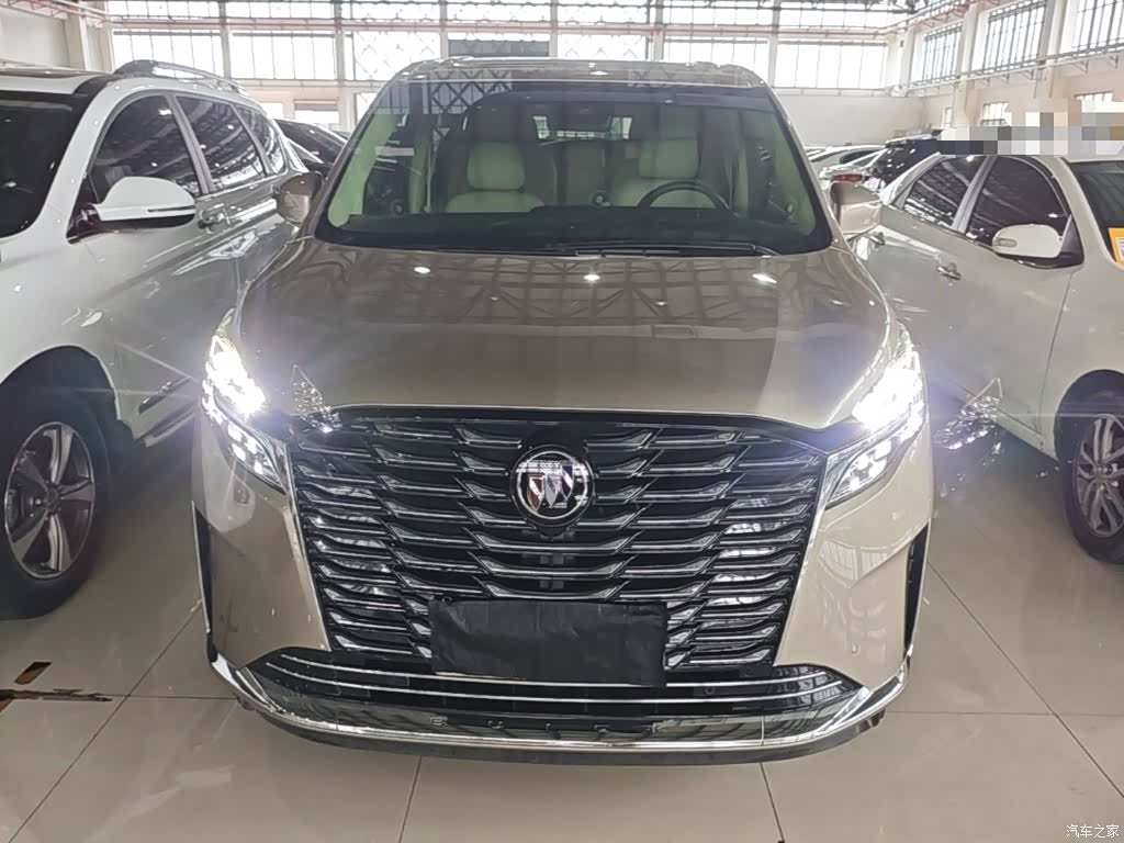 Buick GL8, 2023 3