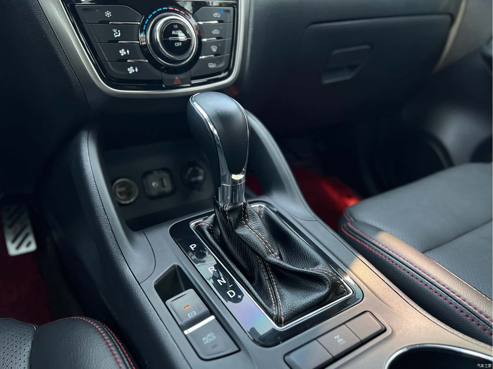 Changan CS75, 2016 18