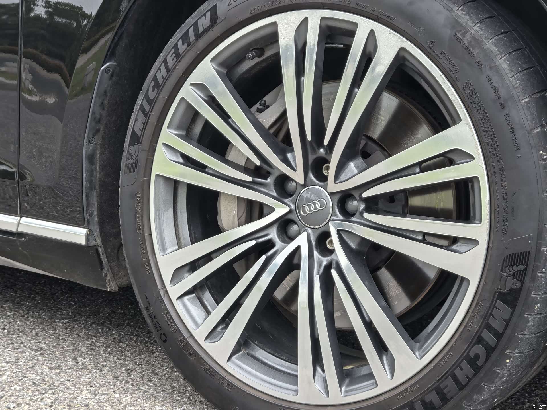 Audi A8L, 2020 все фото