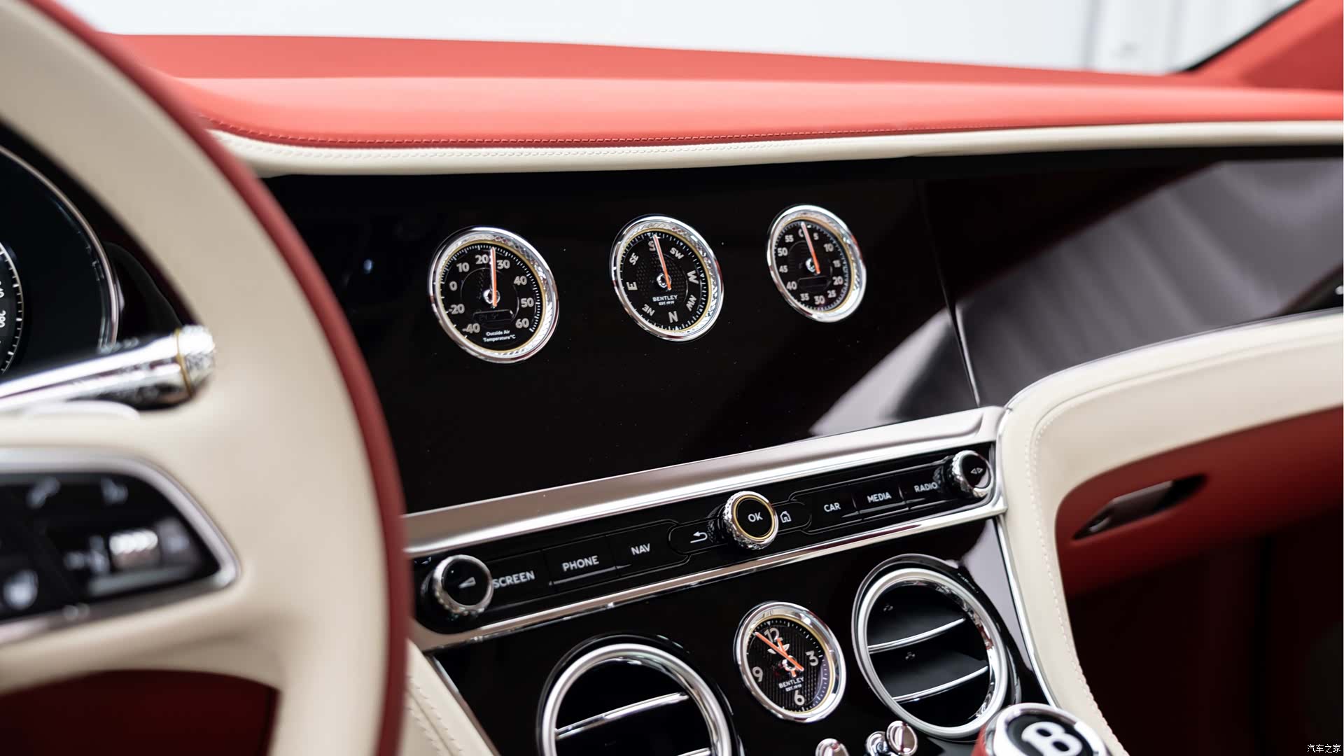 Bentley Continental GT, 2025 11