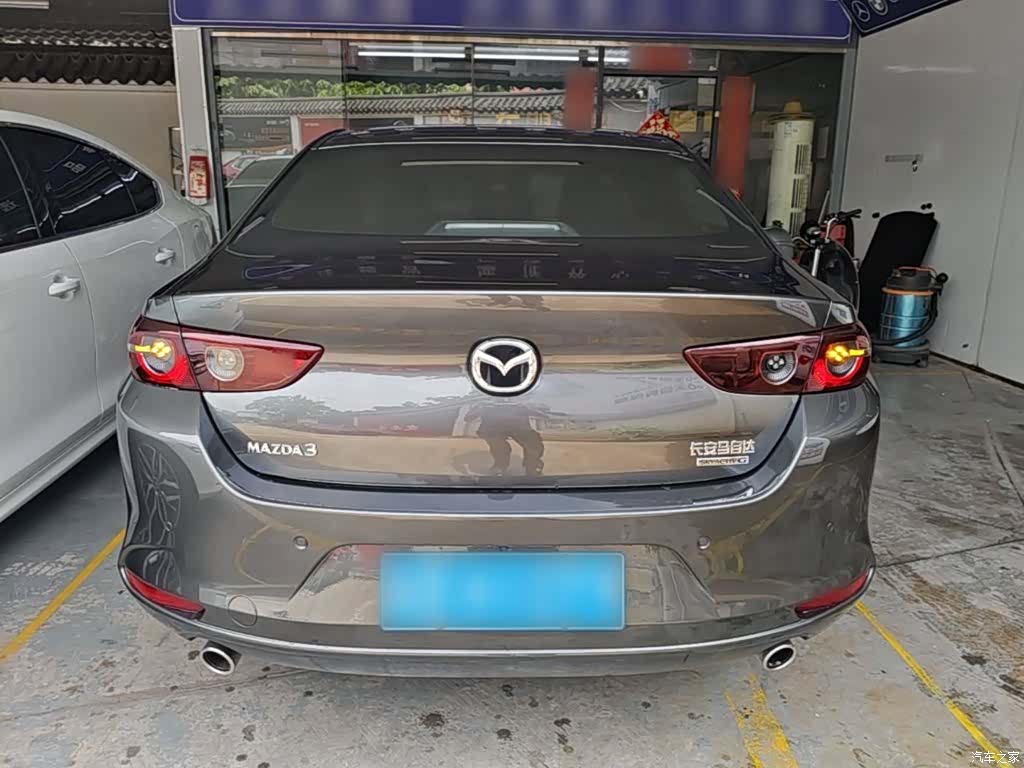 Mazda Mazda3, 2023 6