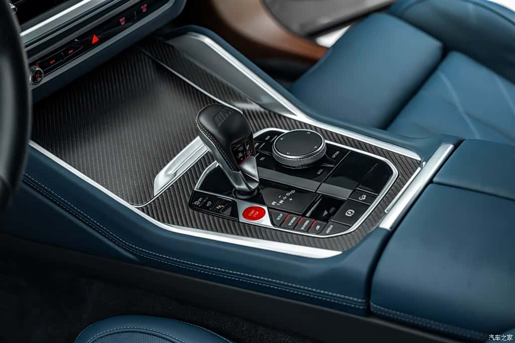 BMW XM, 2024 23