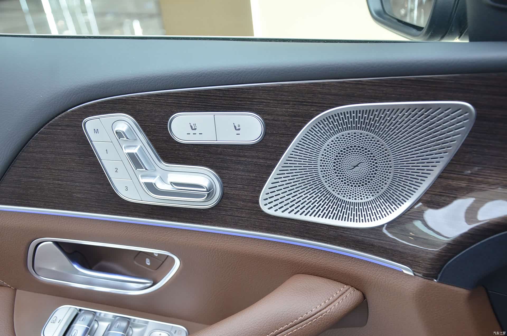 Mercedes-Benz GLE, 2026 12