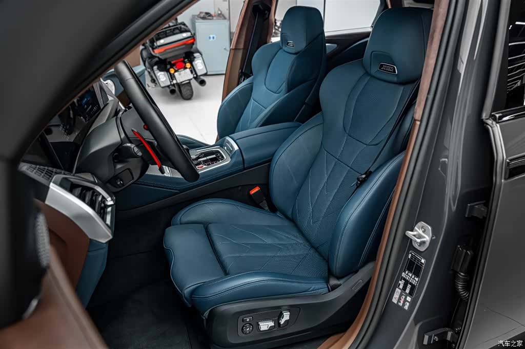 BMW XM, 2024 27
