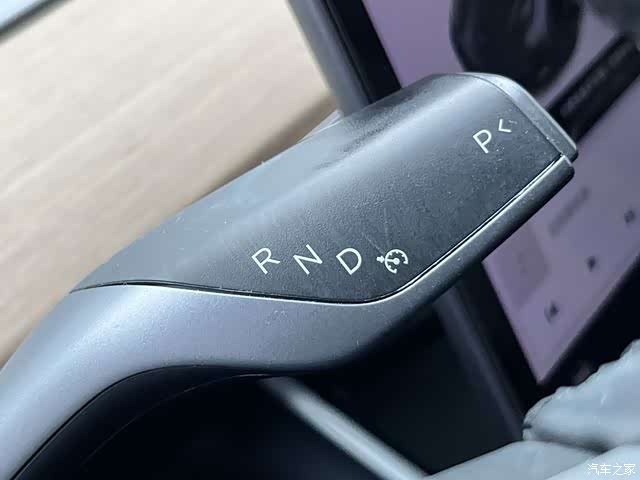 Tesla Model 3, 2020 11