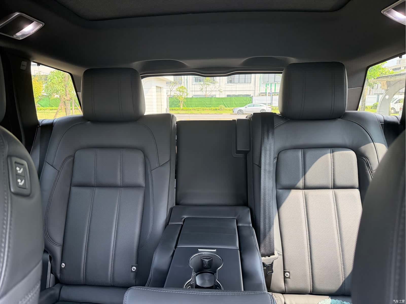 Land Rover Range Rover, 2019 17