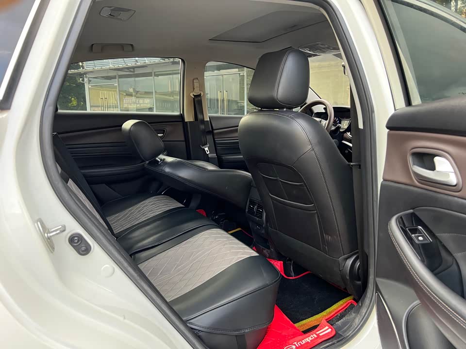 Trumpchi Trumpchi GA4