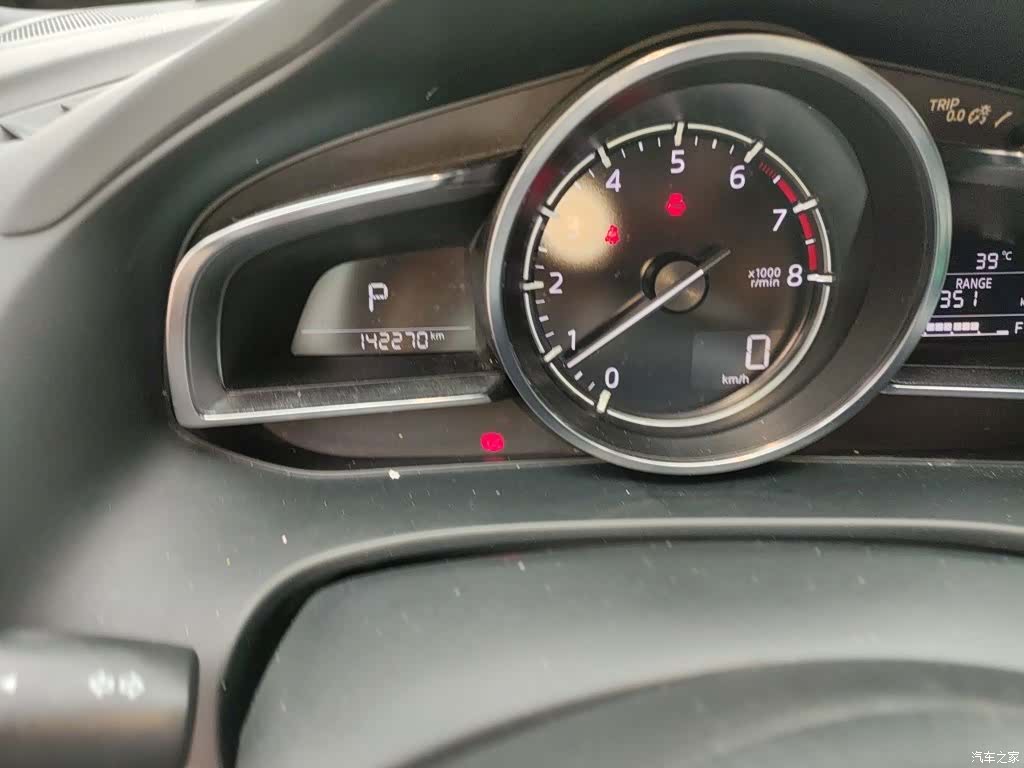 Mazda CX-4, 2017 все фото