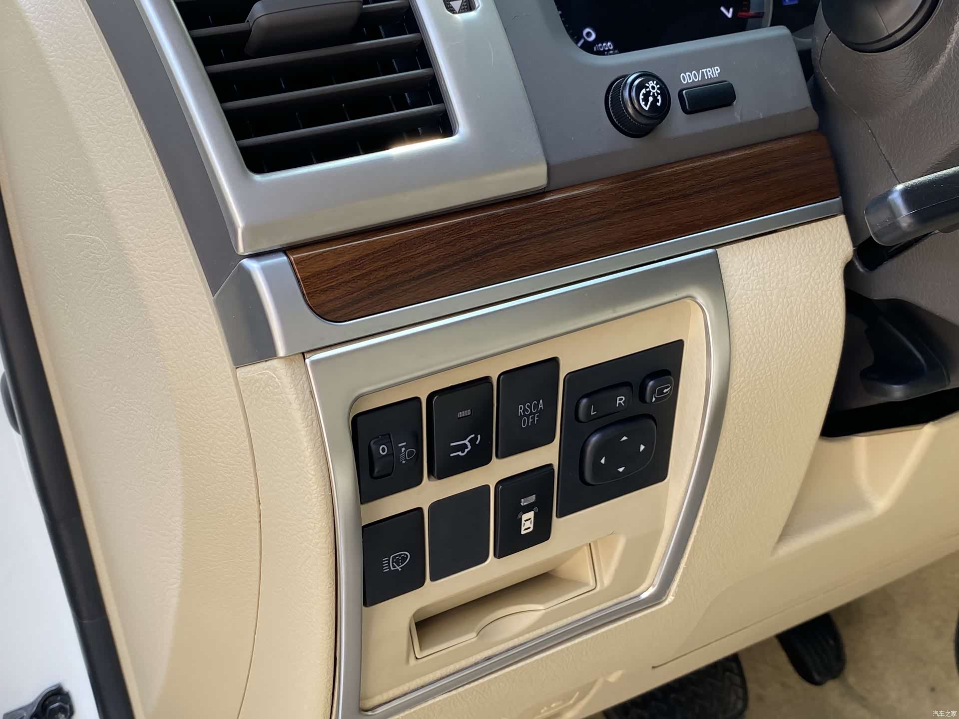 Toyota Land Cruiser, 2017 21