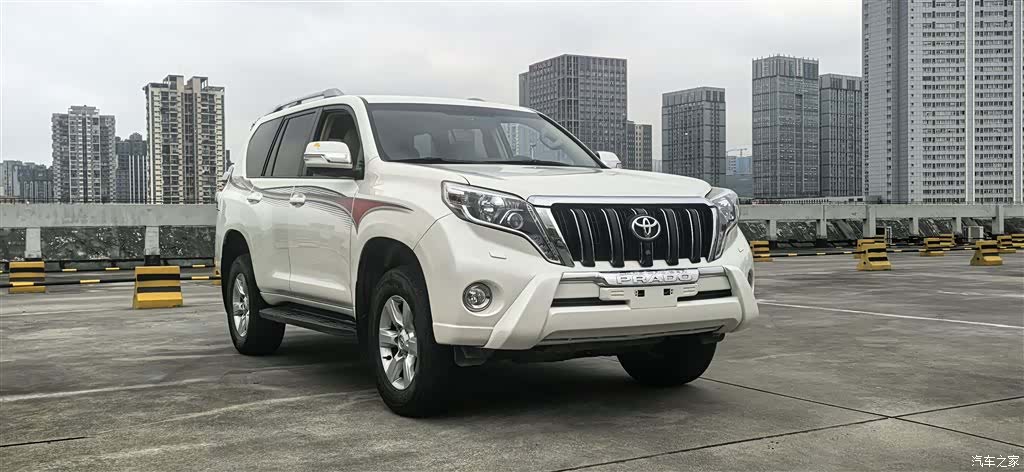 Toyota Prado, 2015 все фото