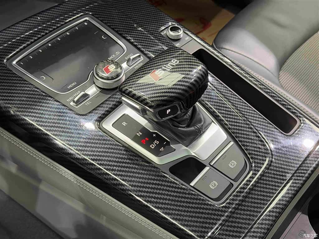 Audi Q5L, 2019 14
