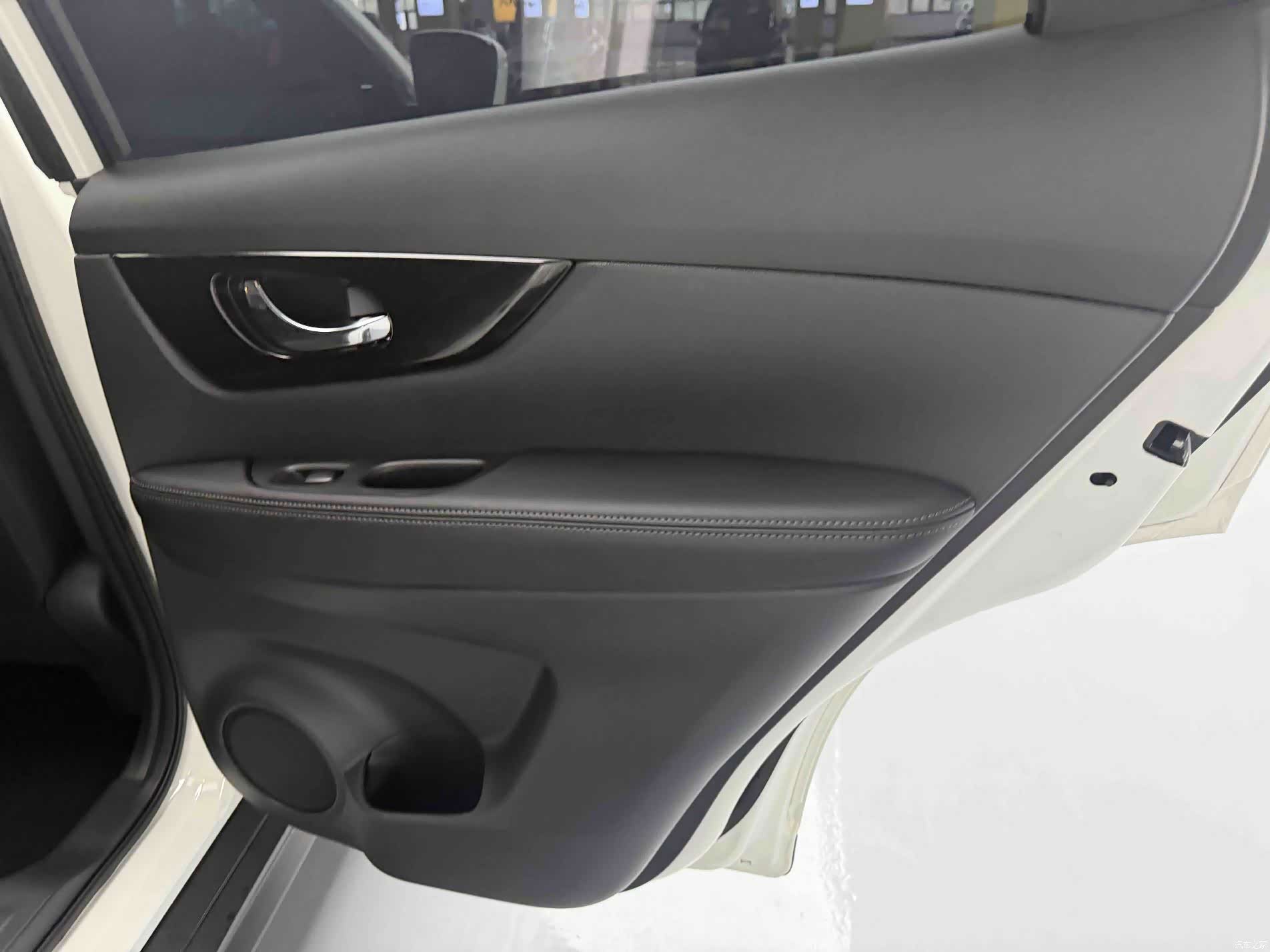 Nissan X-Trail, 2026 21