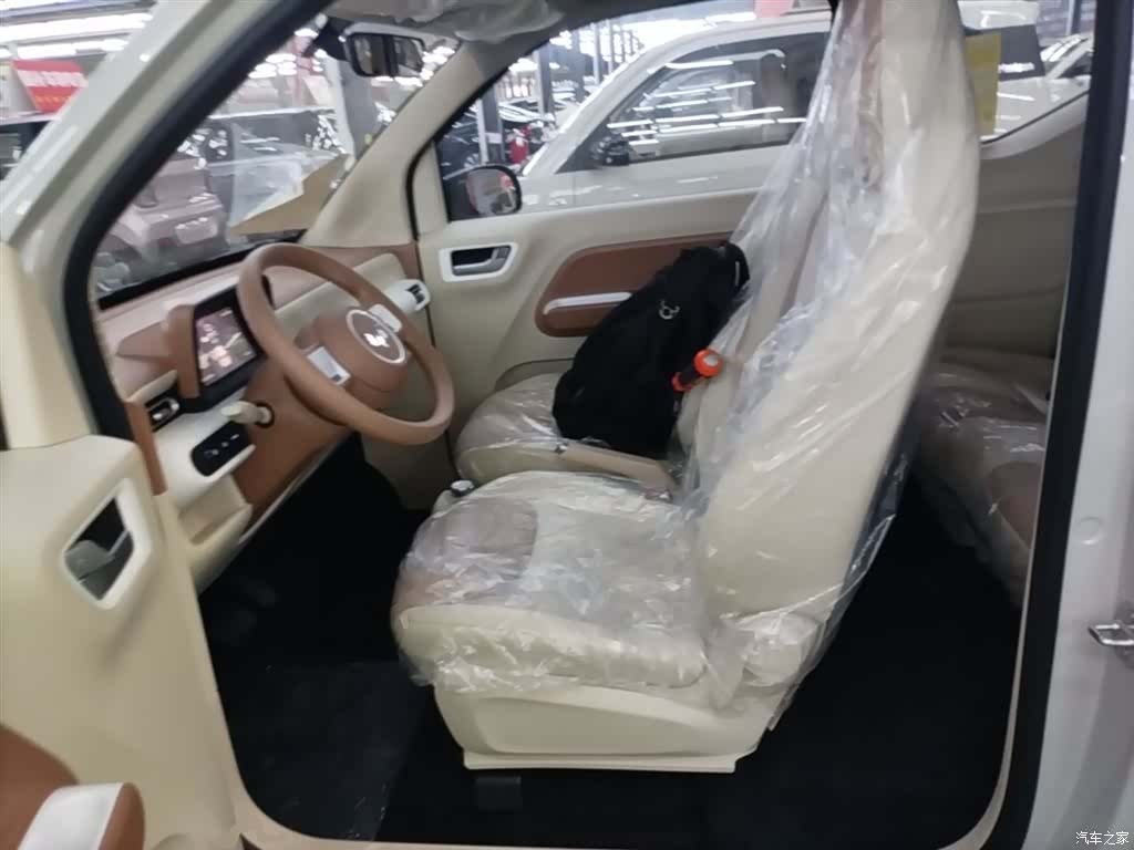 Wuling MINIEV, 2026 15