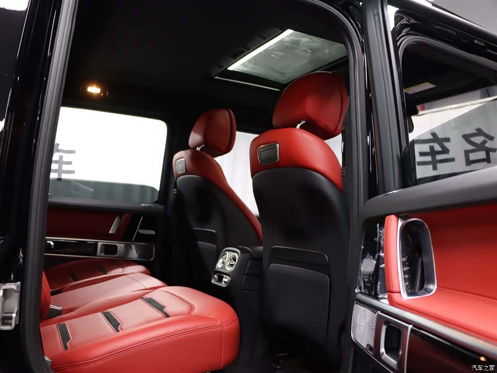 Mercedes-Benz G-Class, 2023 24