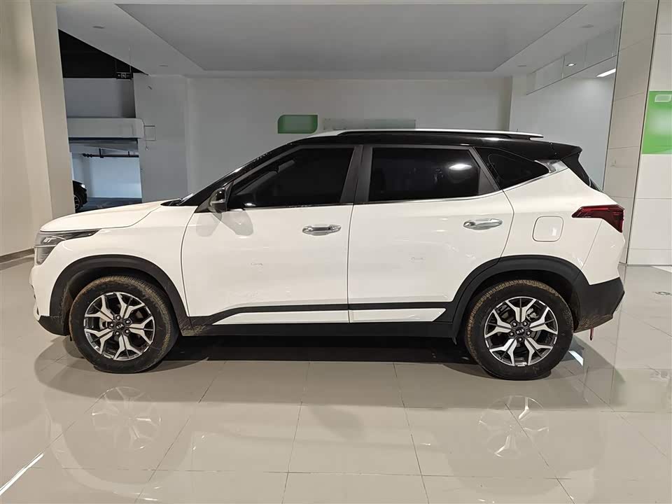 Kia KX3 proud run Kia KX3 proud run
