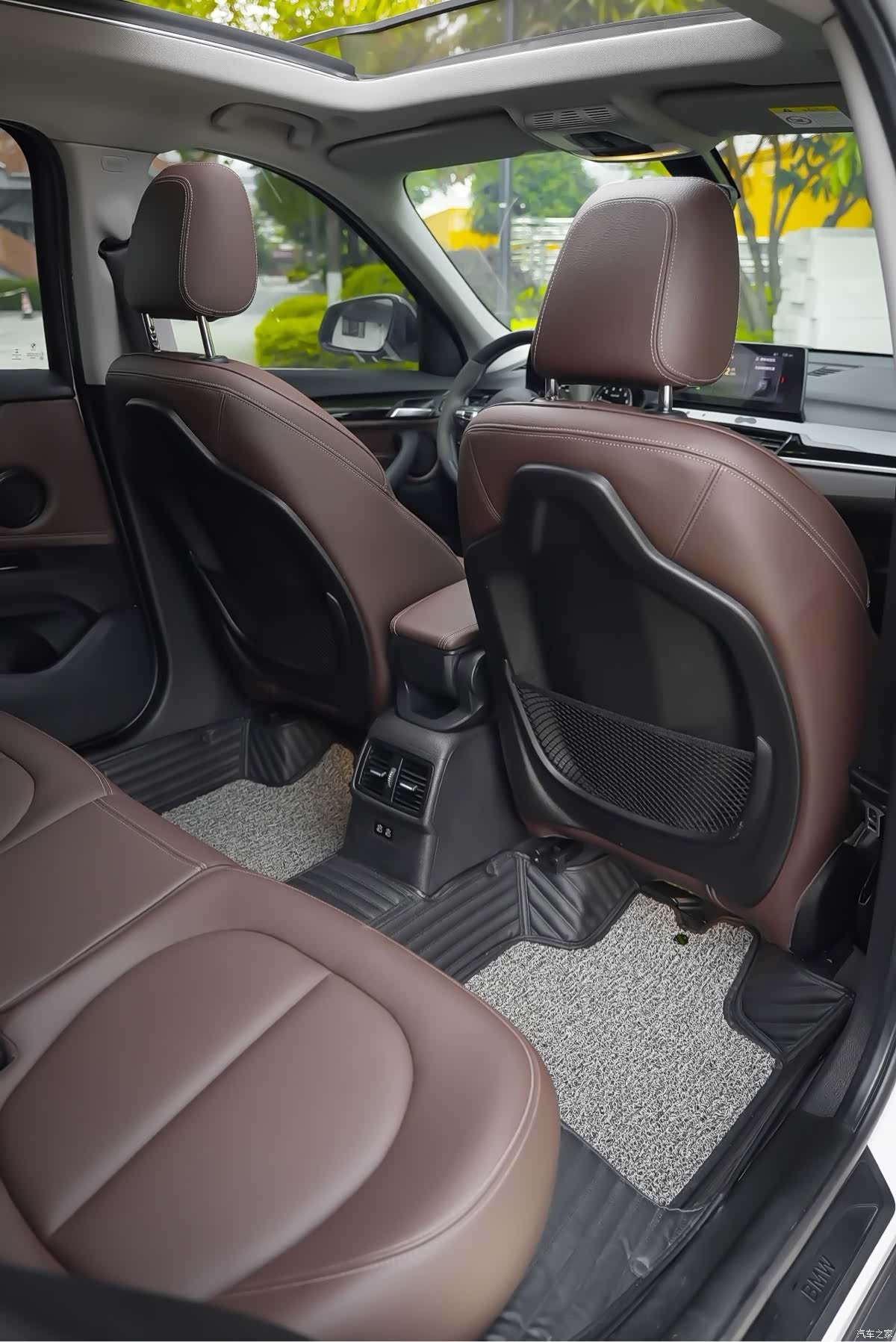 BMW X1, 2020 12