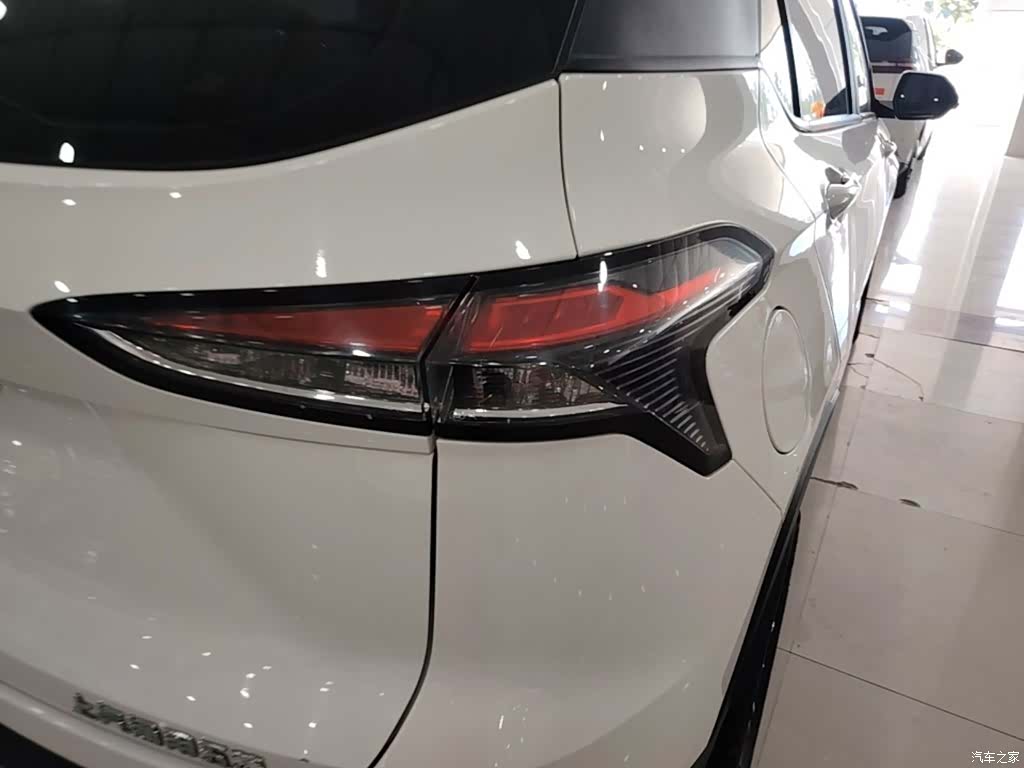 Wuling 510, 2019 8