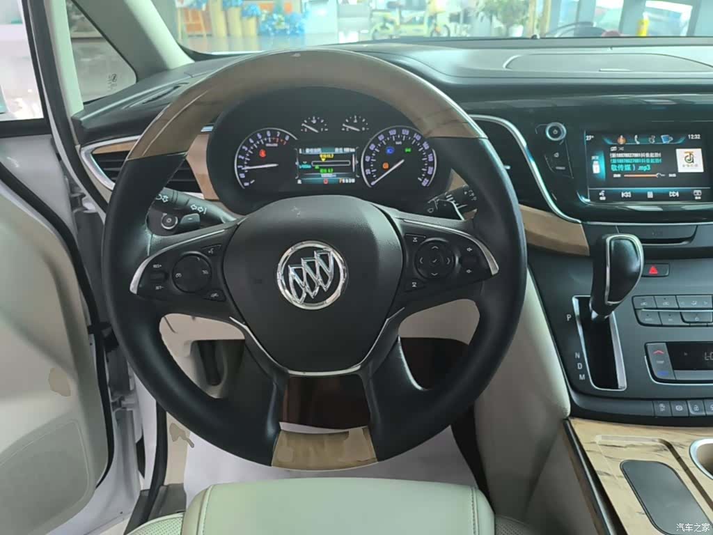 Buick GL8, 2019 11