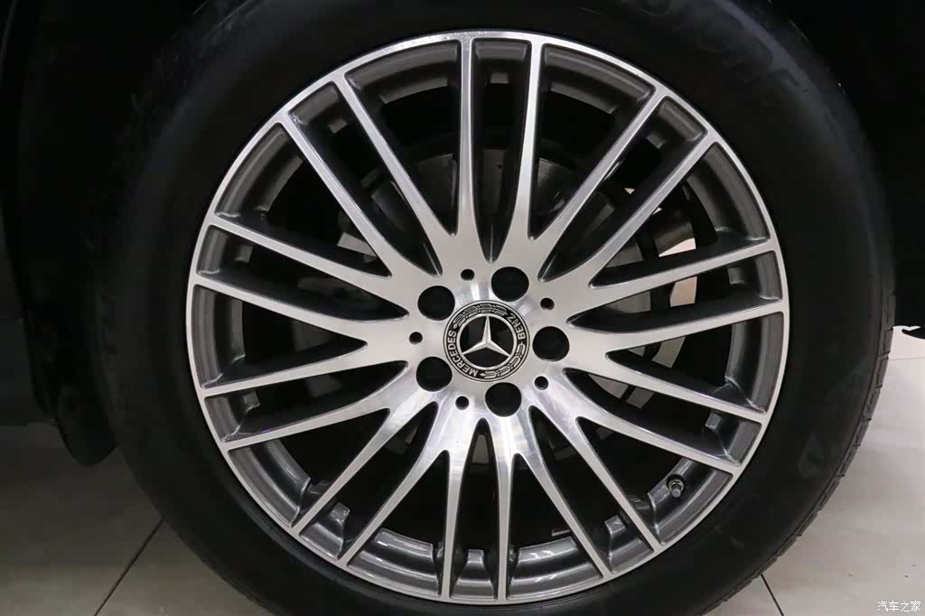 Mercedes-Benz GLC, 2023 22