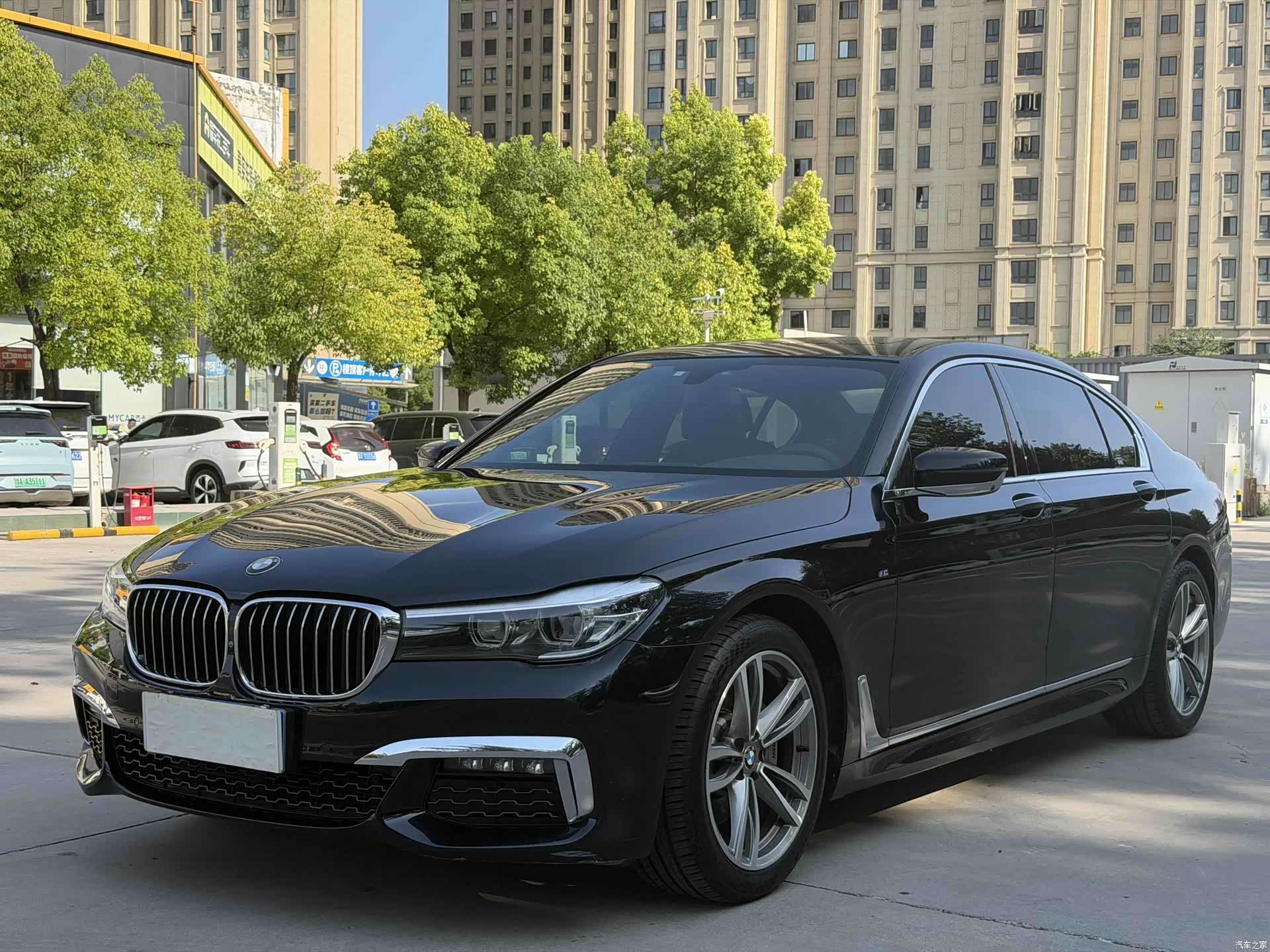 BMW 7 Series, 2018 1