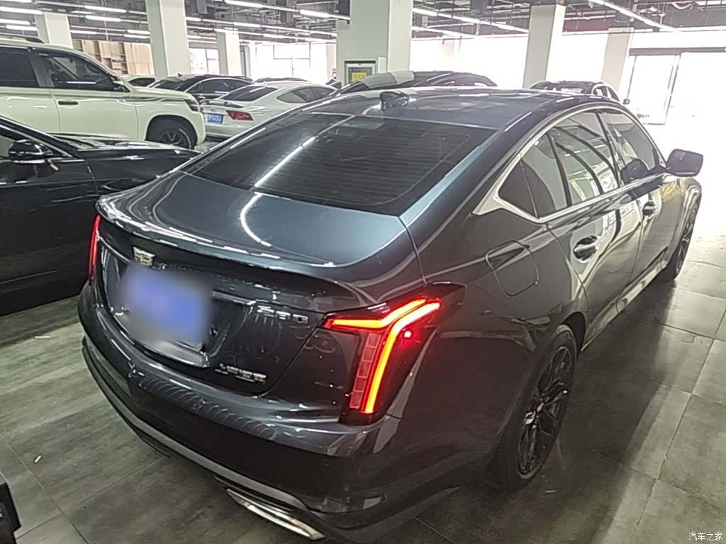 Cadillac CT5, 2022 7