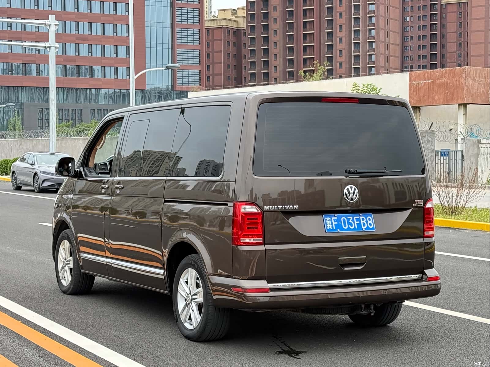 Volkswagen 7, 2016 7