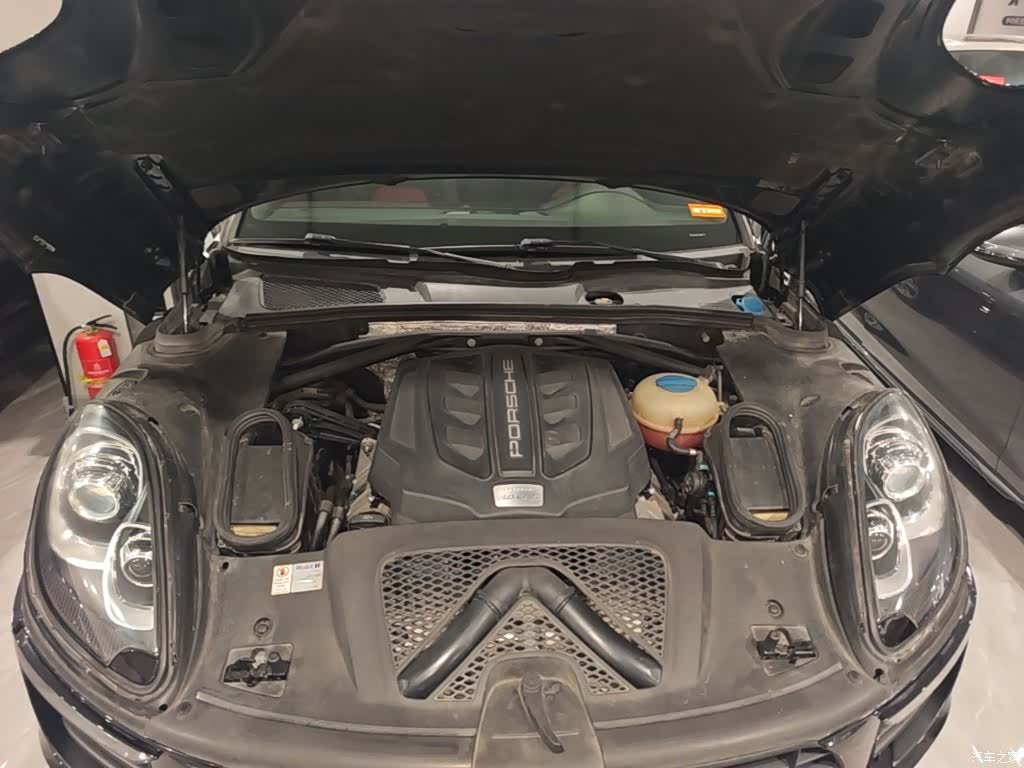 Porsche Macan, 2015 16