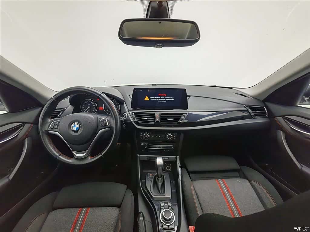 BMW X1, 2013 все фото