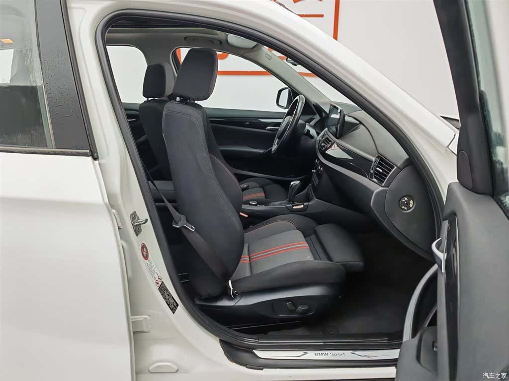 BMW X1, 2013 23