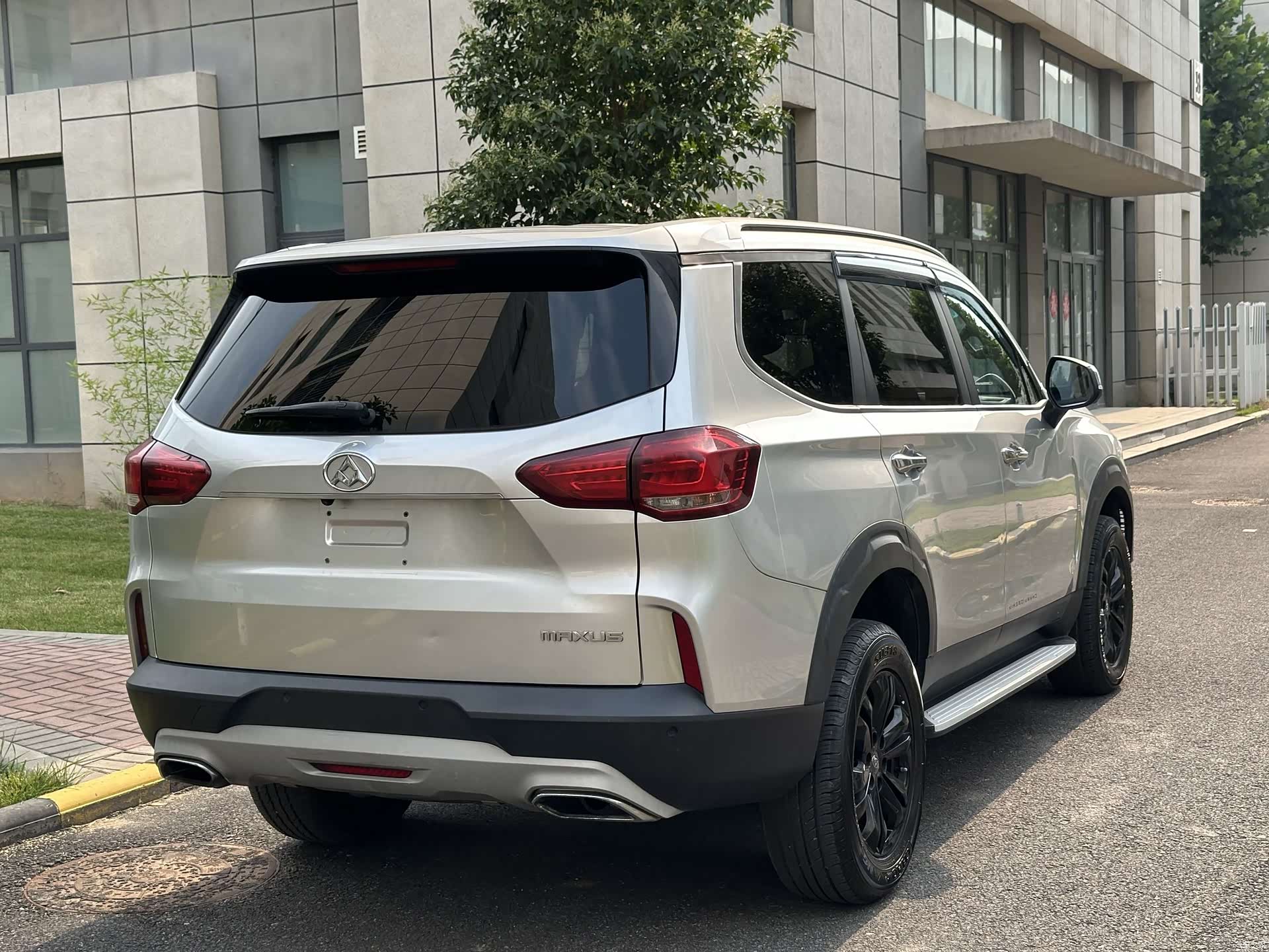 Maxus D90, 2018 6