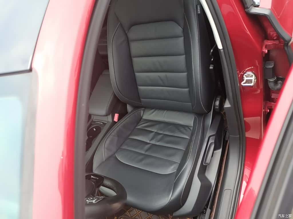 Volkswagen Lamando, 2016 15