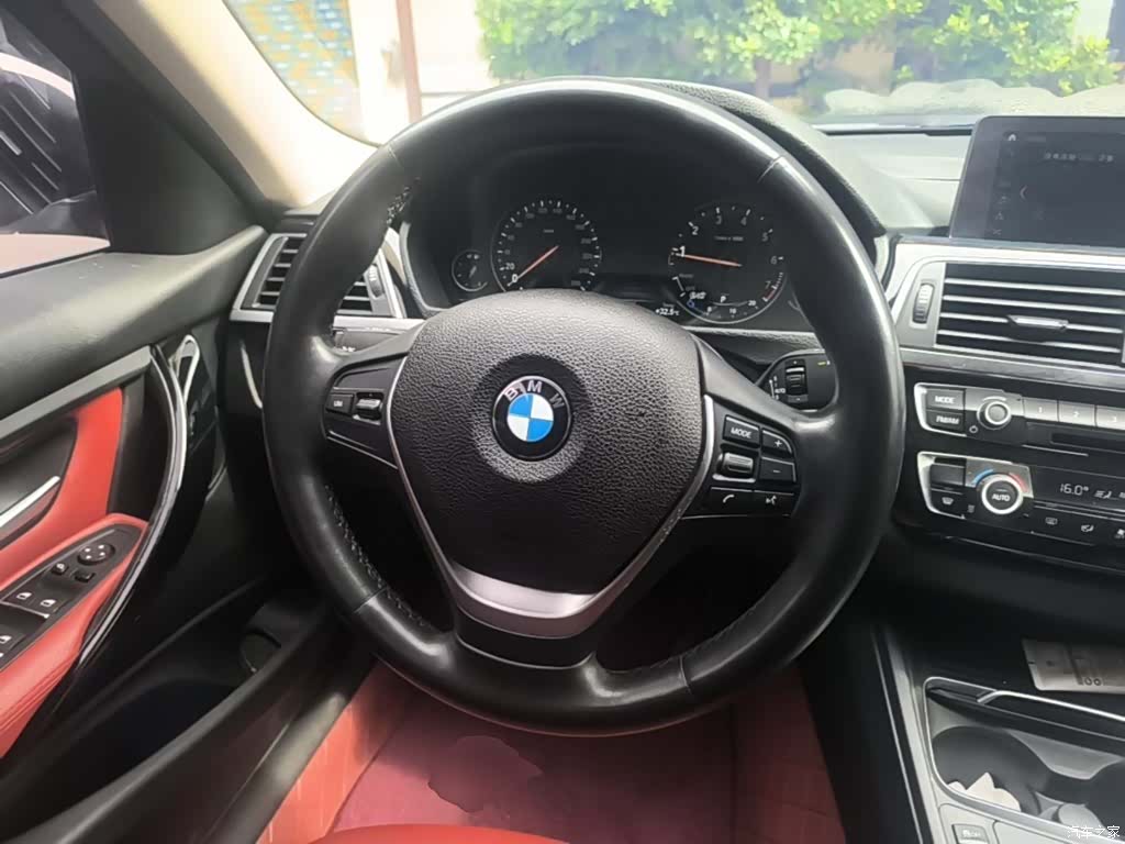 BMW 3 Series, 2018 11