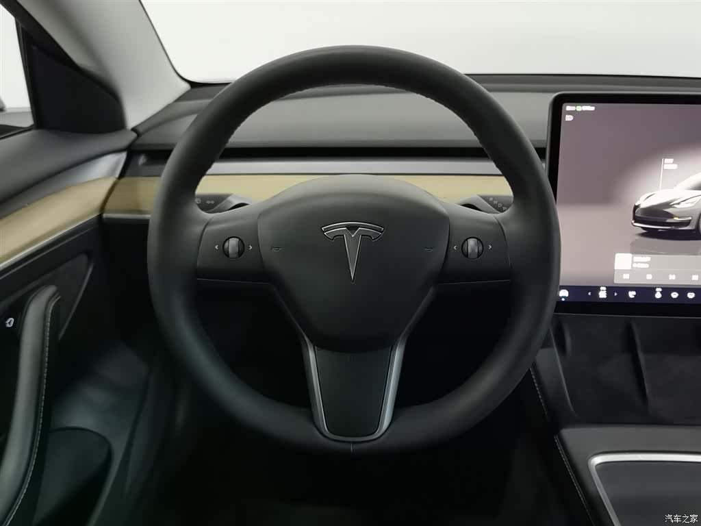Tesla Model 3, 2023 11