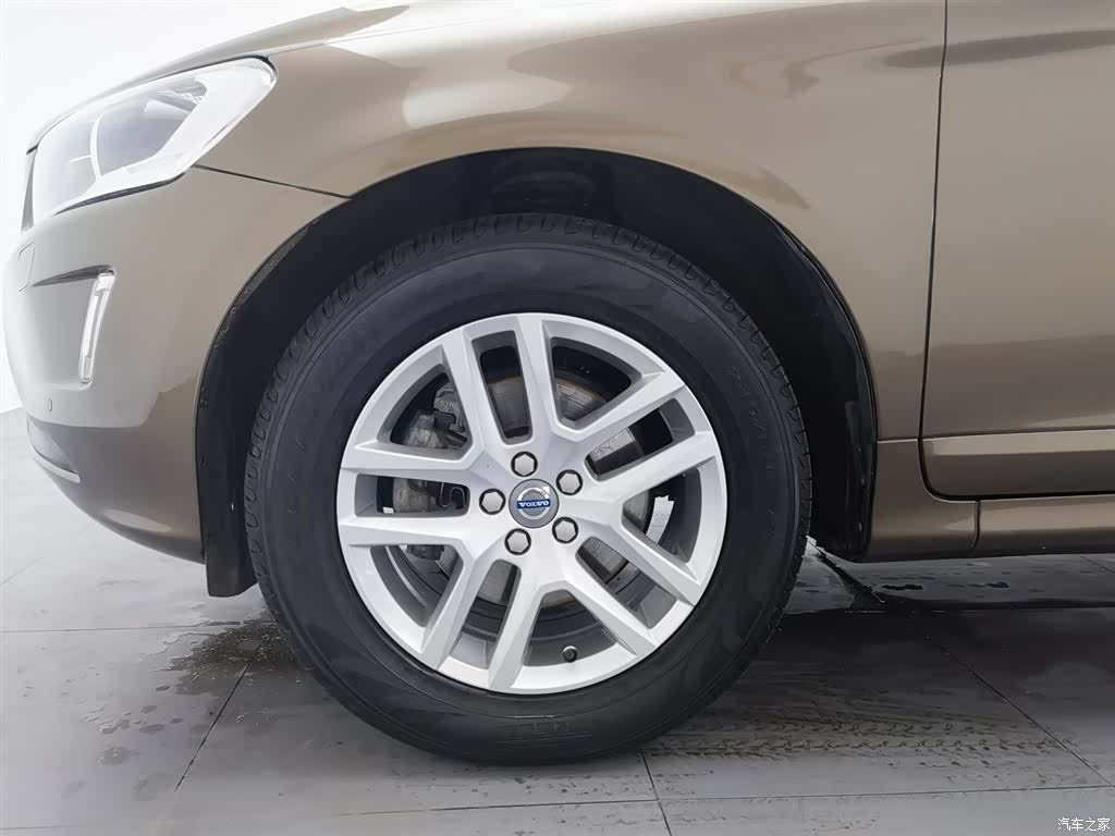 Volvo XC60, 2016 17