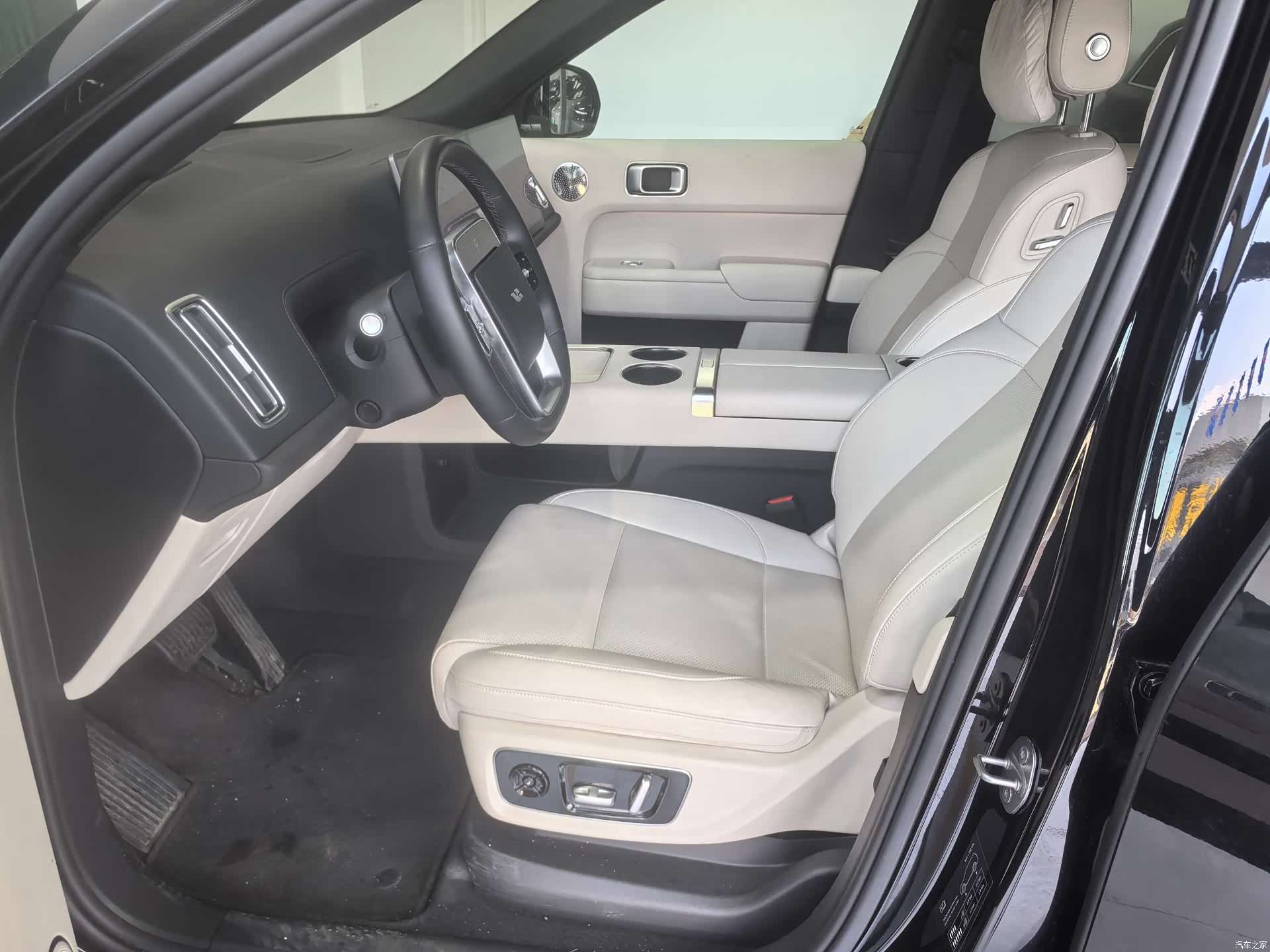 Li Auto L8, 2025 10