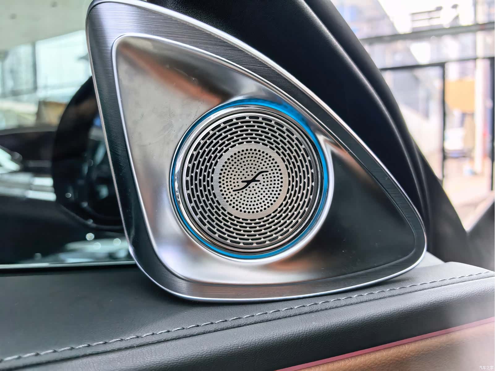 Mercedes-Benz E-Class, 2025 все фото