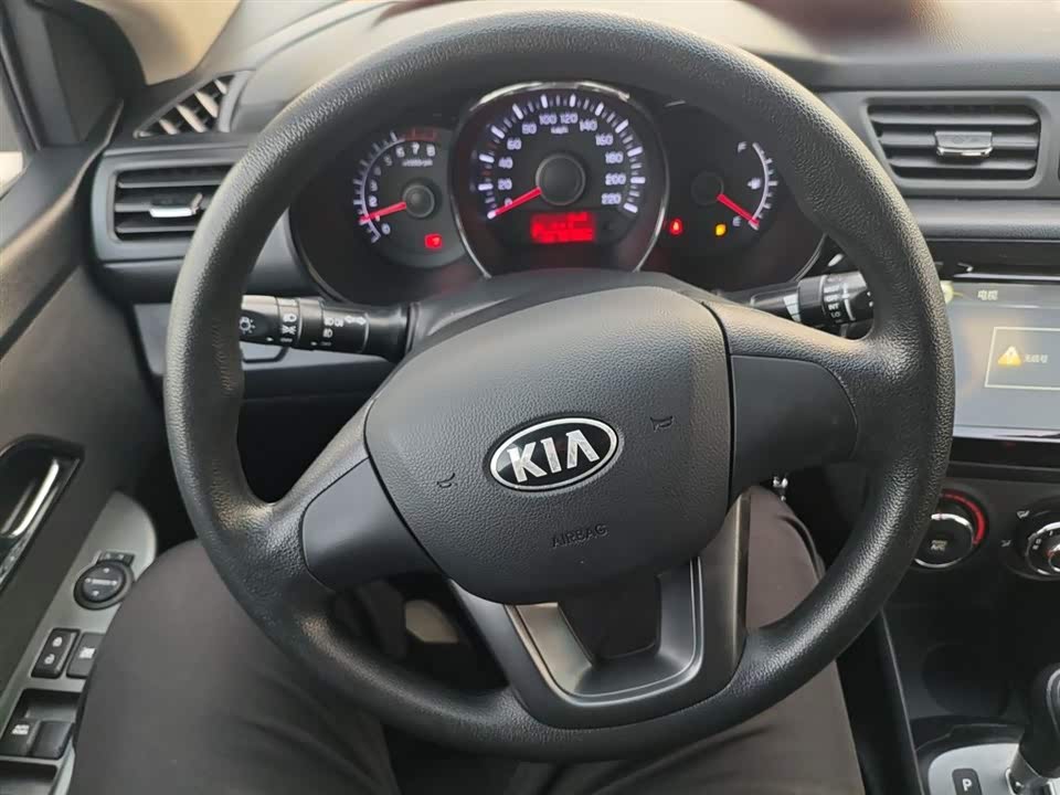 Kia K2